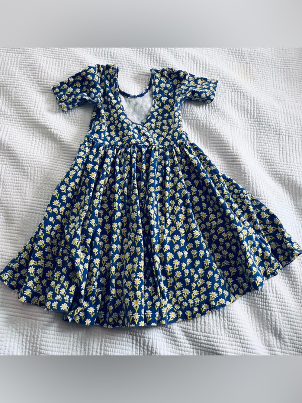 Alice & Ames Dress - Picture 3 of 4